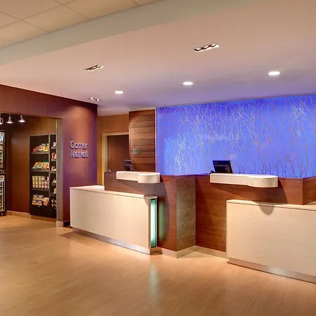 Fairfield Inn & Suites By Marriott Tacoma Dupont